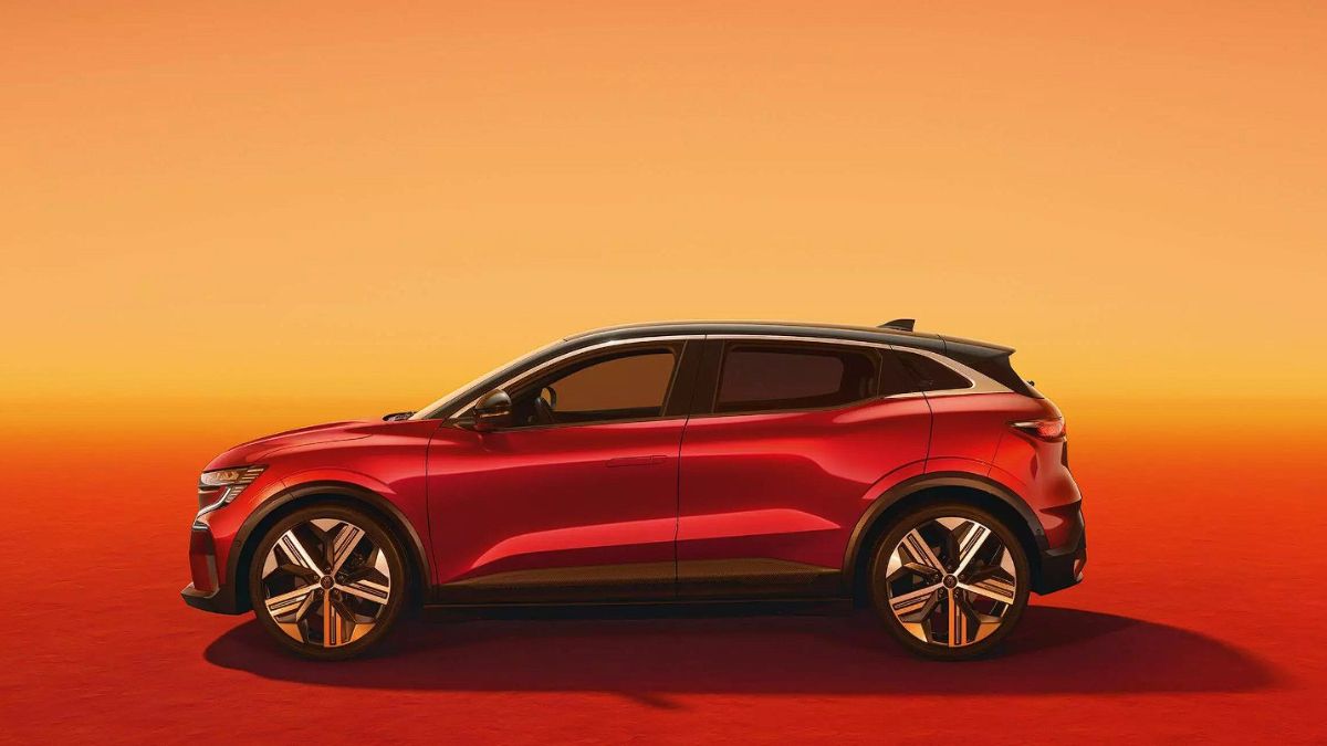 2025 Renault Megane E-Tech Türkiye’de satışta: İşte fiyatı