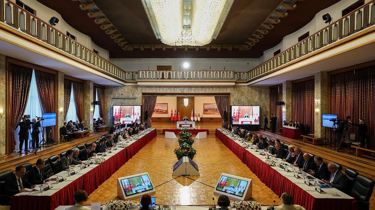 Milli Dayanışma, Kardeşlik ve Demokrasi Komisyonu’nda Kritik Oturum: Toplantı 4 Aralık’ta