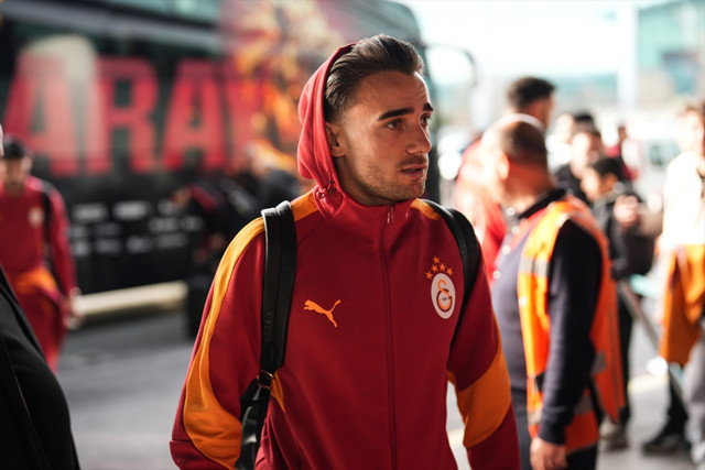 Galatasaray, Manchester City maçı için İngiltere'ye gitti: Yunus Akgün kadroda - Resim: 0
